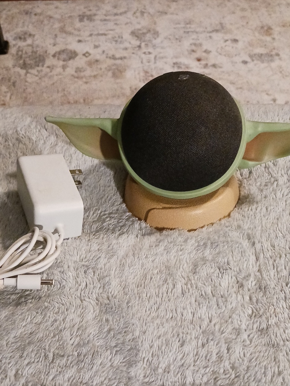 Echo Dot With Mandalorian Grogu Inspired Stand
